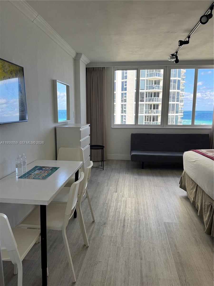 Photo of 19201 Collins Ave #1018, Sunny Isles Beach, Florida, 33160 -