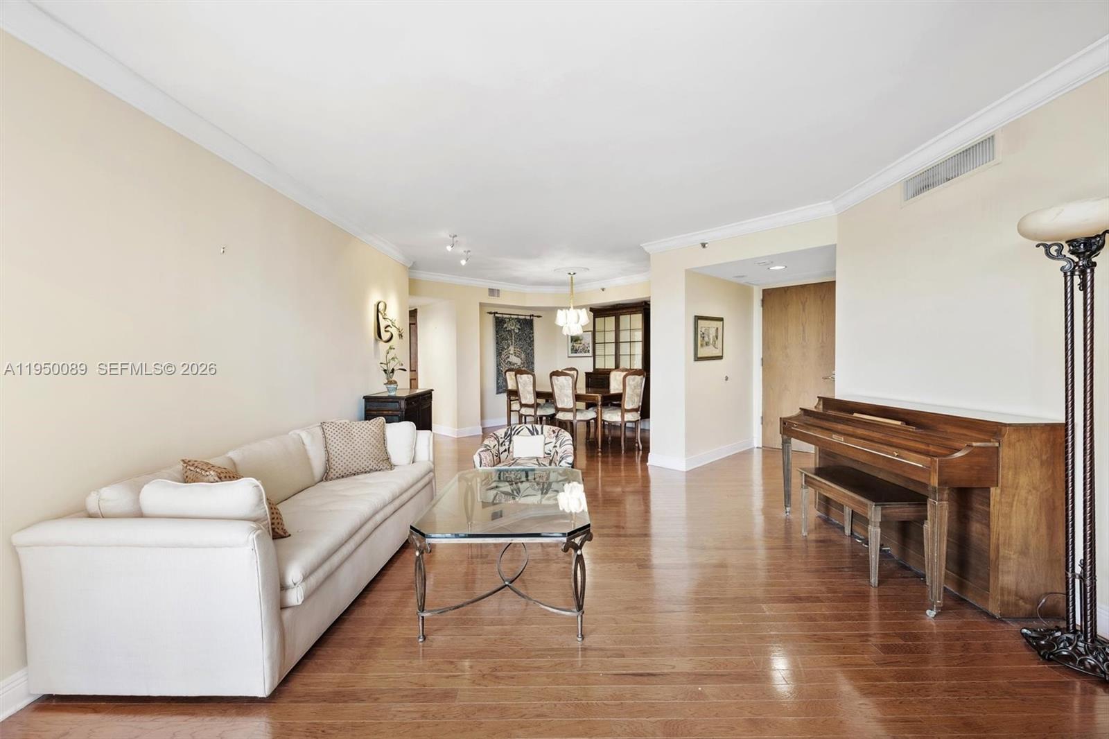 803 3 / 3 1840 sq. ft. $ 2026-01-21 0 Photo