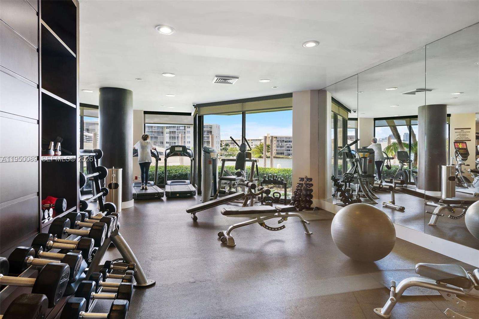 803 3 / 3 1840 sq. ft. $ 2026-01-21 0 Photo