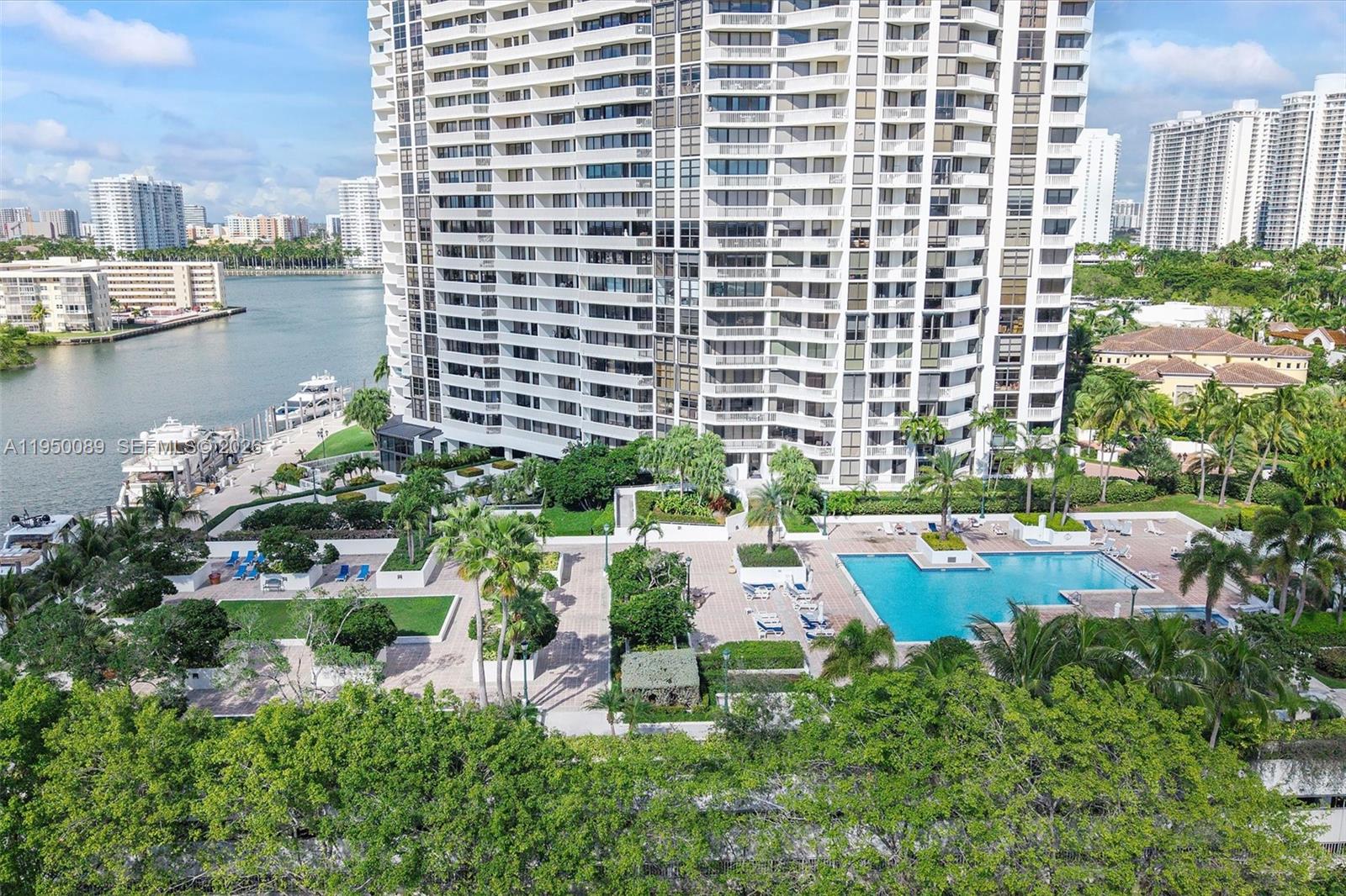 803 3 / 3 1840 sq. ft. $ 2026-01-21 0 Photo