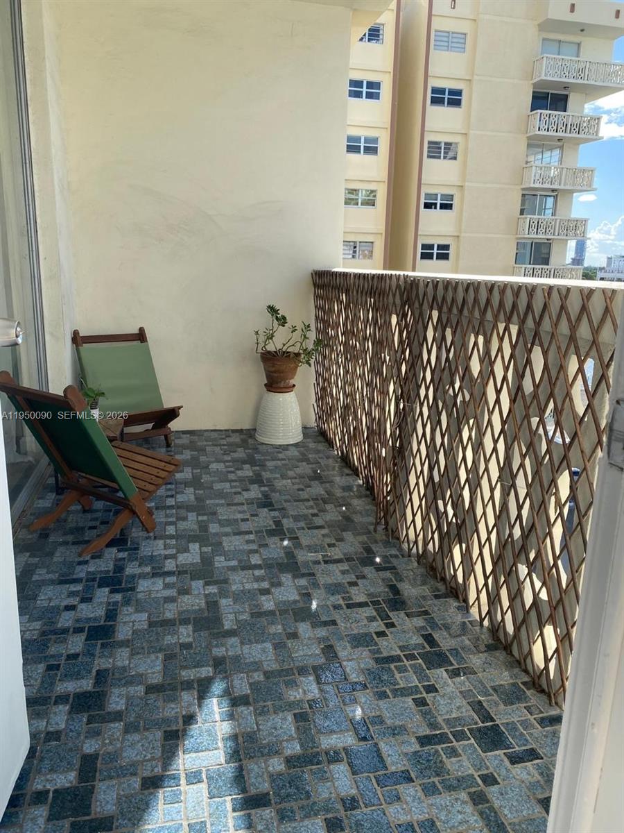Photo of 1825 Ocean Dr  #707, Hallandale Beach, Florida, 33009 - 