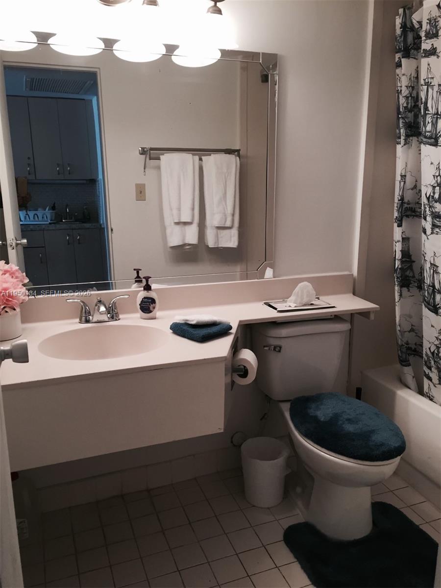 Photo of 19201 Collins Ave  #1033, Sunny Isles Beach, Florida, 33160 - 