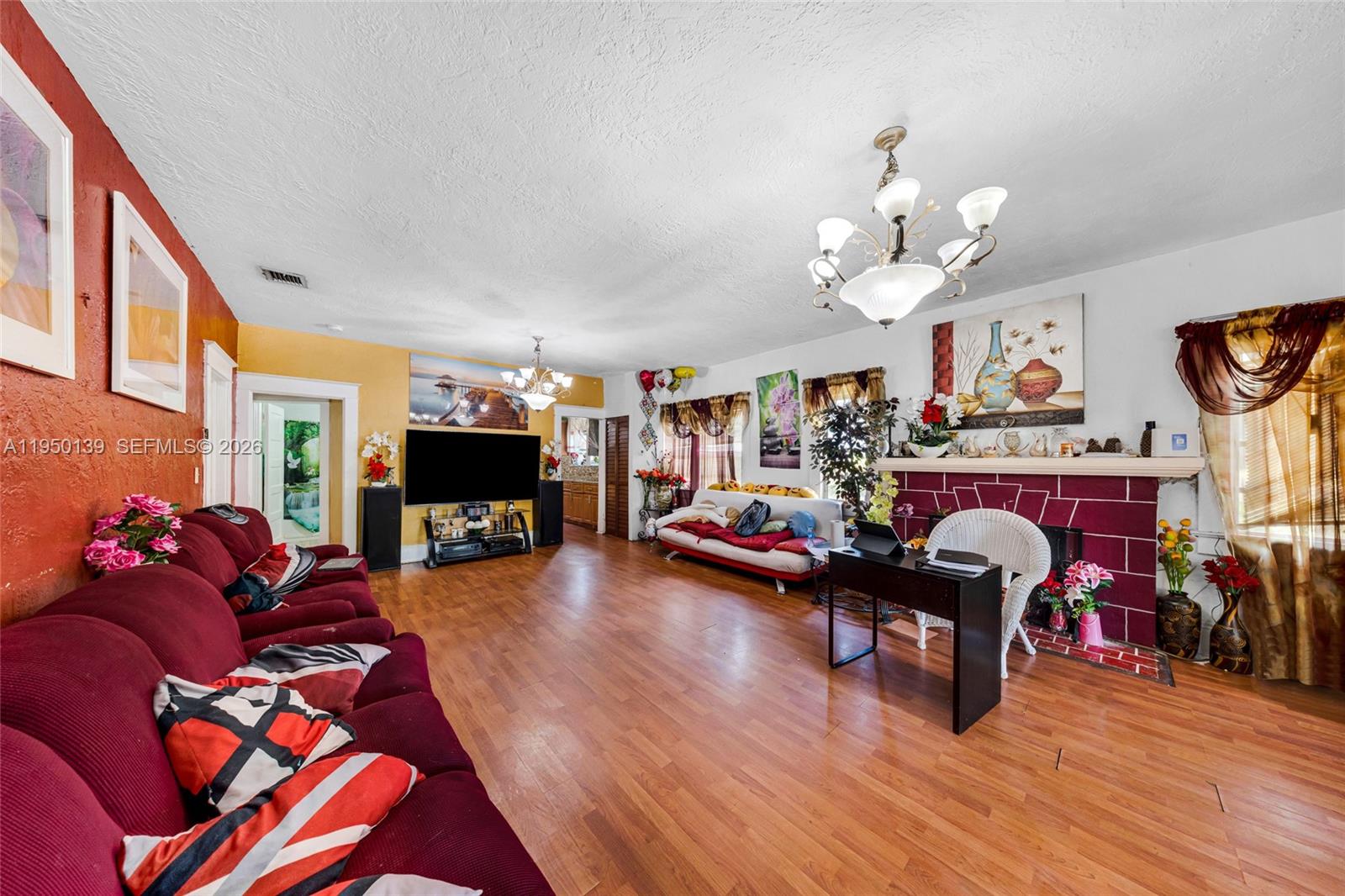 Подробнее / 2625 кв.футов $ 2026-01-21 0 Фото