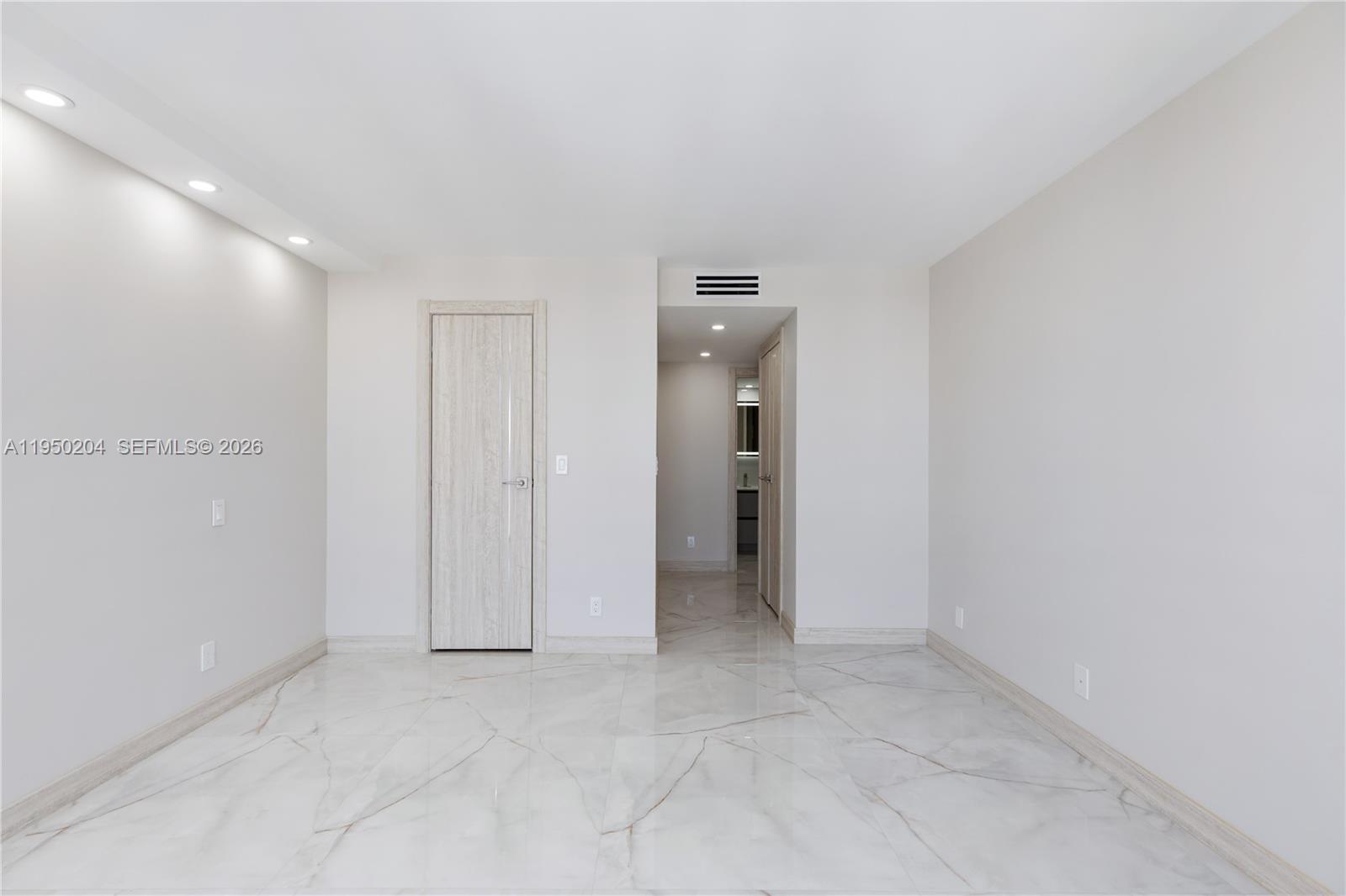 Photo of 2401 Ocean Dr  #PH-A4, Hollywood, Florida, 33019 - 