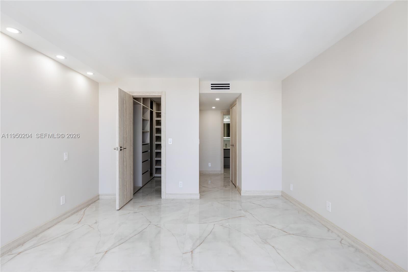 Photo of 2401 Ocean Dr  #PH-A4, Hollywood, Florida, 33019 - 