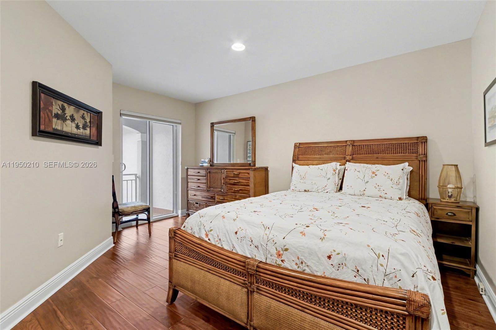 Photo of 1140 Canella Ln  (1140), Hollywood, Florida, 33019 - 