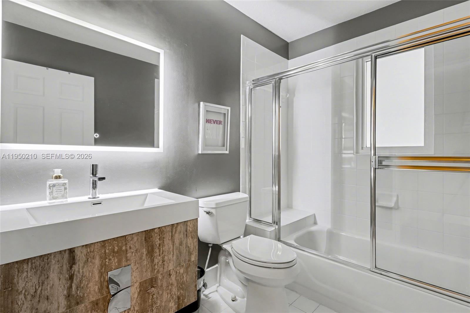 Photo of 1140 Canella Ln  (1140), Hollywood, Florida, 33019 - 