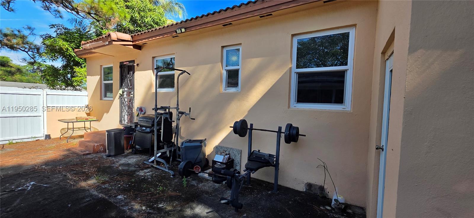 1210 3 / 1 975 sq. ft. $ 2026-01-21 0 Photo