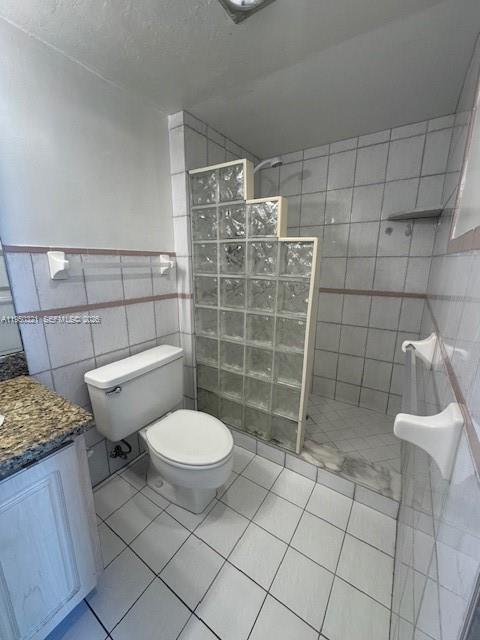 Photo of 3675 Country Club Dr  #210, Aventura, Florida, 33180 - 