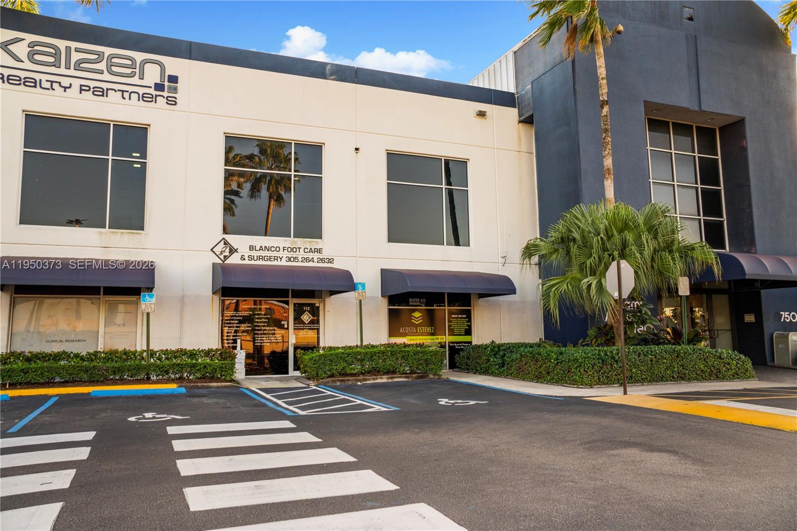 See details 112 / sq. ft. $ 2026-01-21 0 Photo