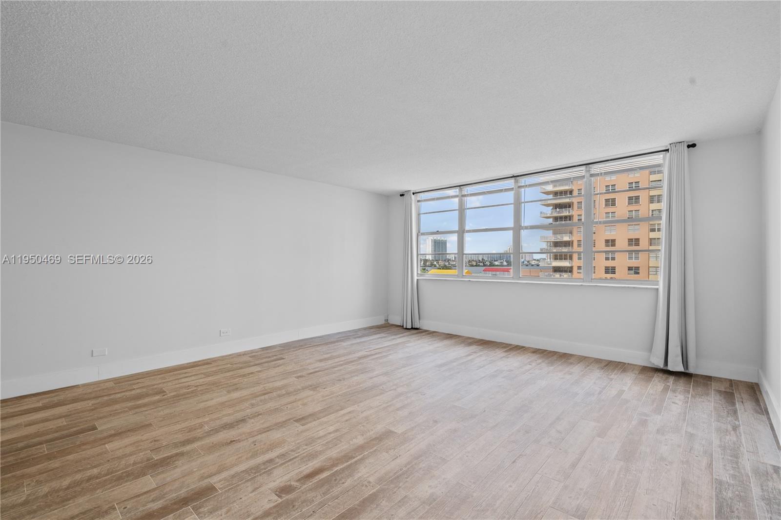 See details 410 0 / 1 595 sq. ft. $ 2026-02-20 0 Photo