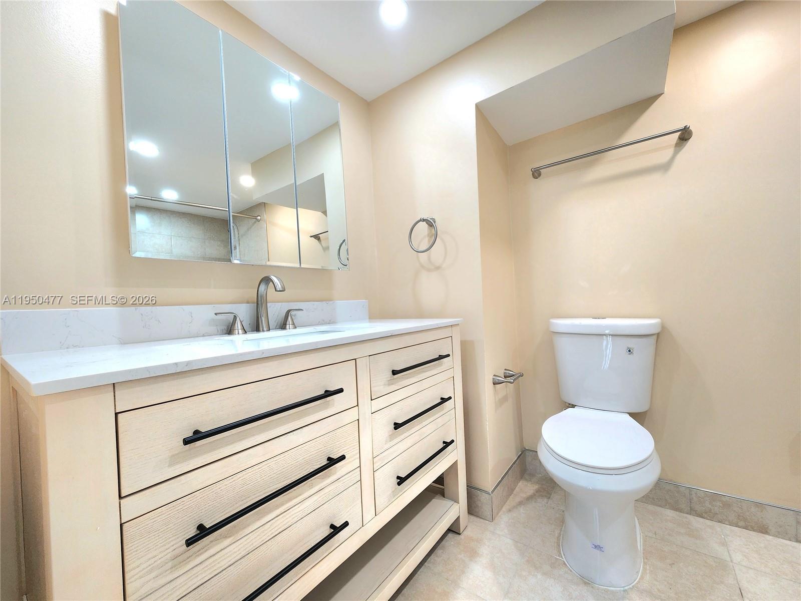 Photo of 1600 Ocean Dr #1C, Hollywood, Florida, 33019 -