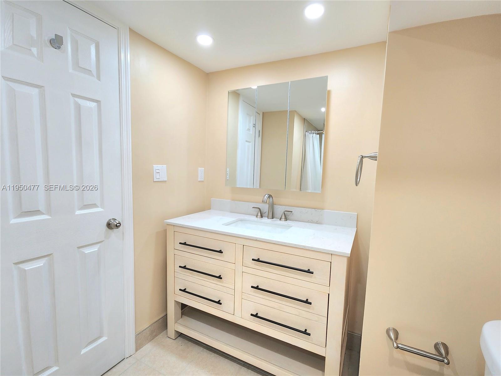 Photo of 1600 Ocean Dr #1C, Hollywood, Florida, 33019 -