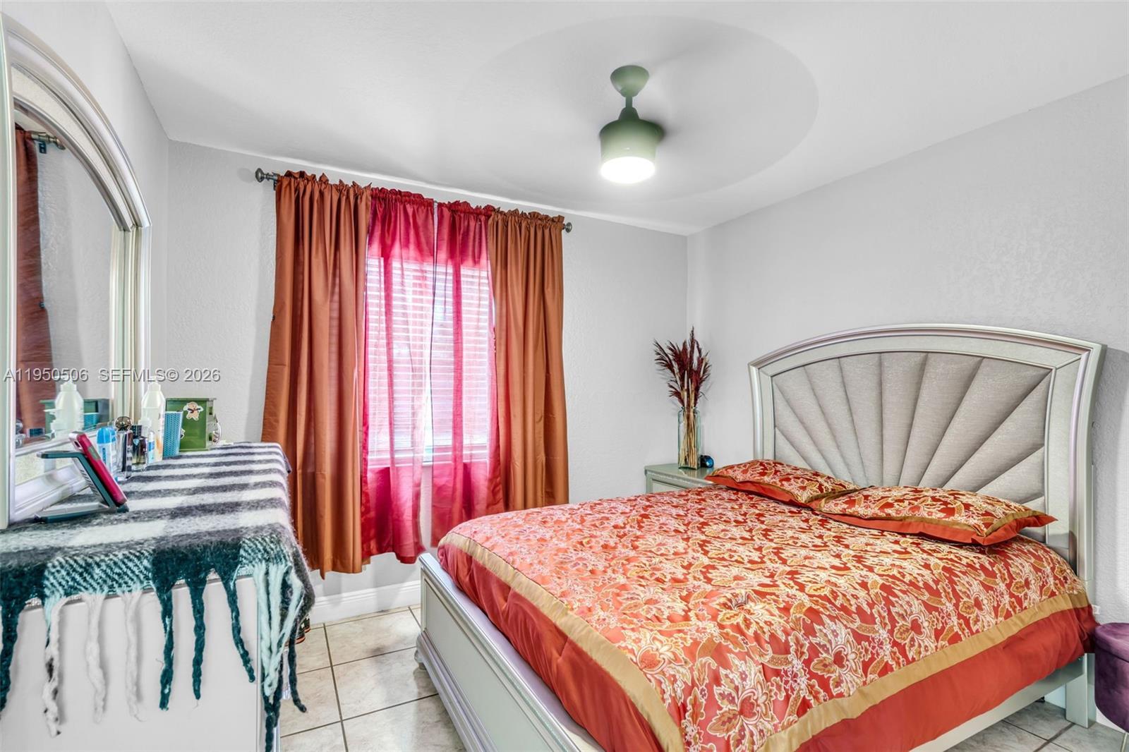 Ver detalles 7579 4 / 2 1430 sq. ft. $ 2026-05-26 0 foto