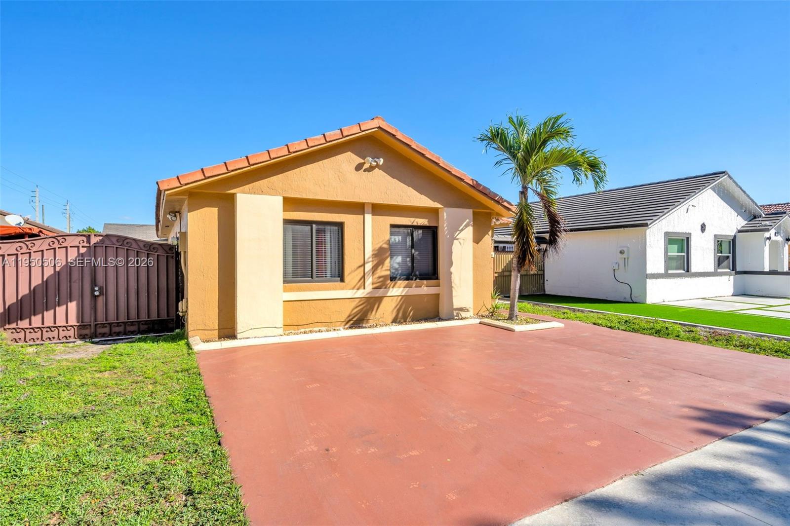 Ver detalles 7579 4 / 2 1430 sq. ft. $ 2026-05-26 0 foto