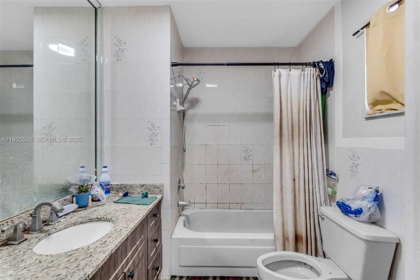 Ver detalles 7579 4 / 2 1430 sq. ft. $ 2026-05-26 0 foto