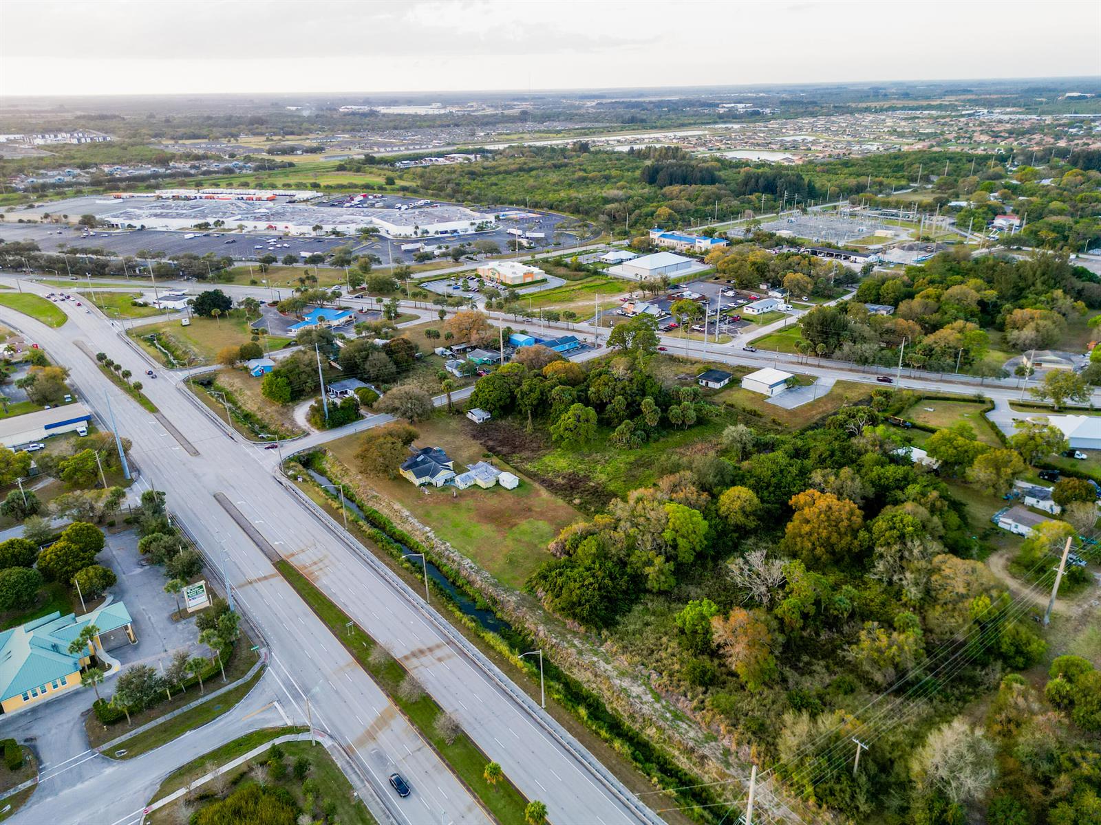   / 0  sq. ft. $ 2026-02-17 0 foto