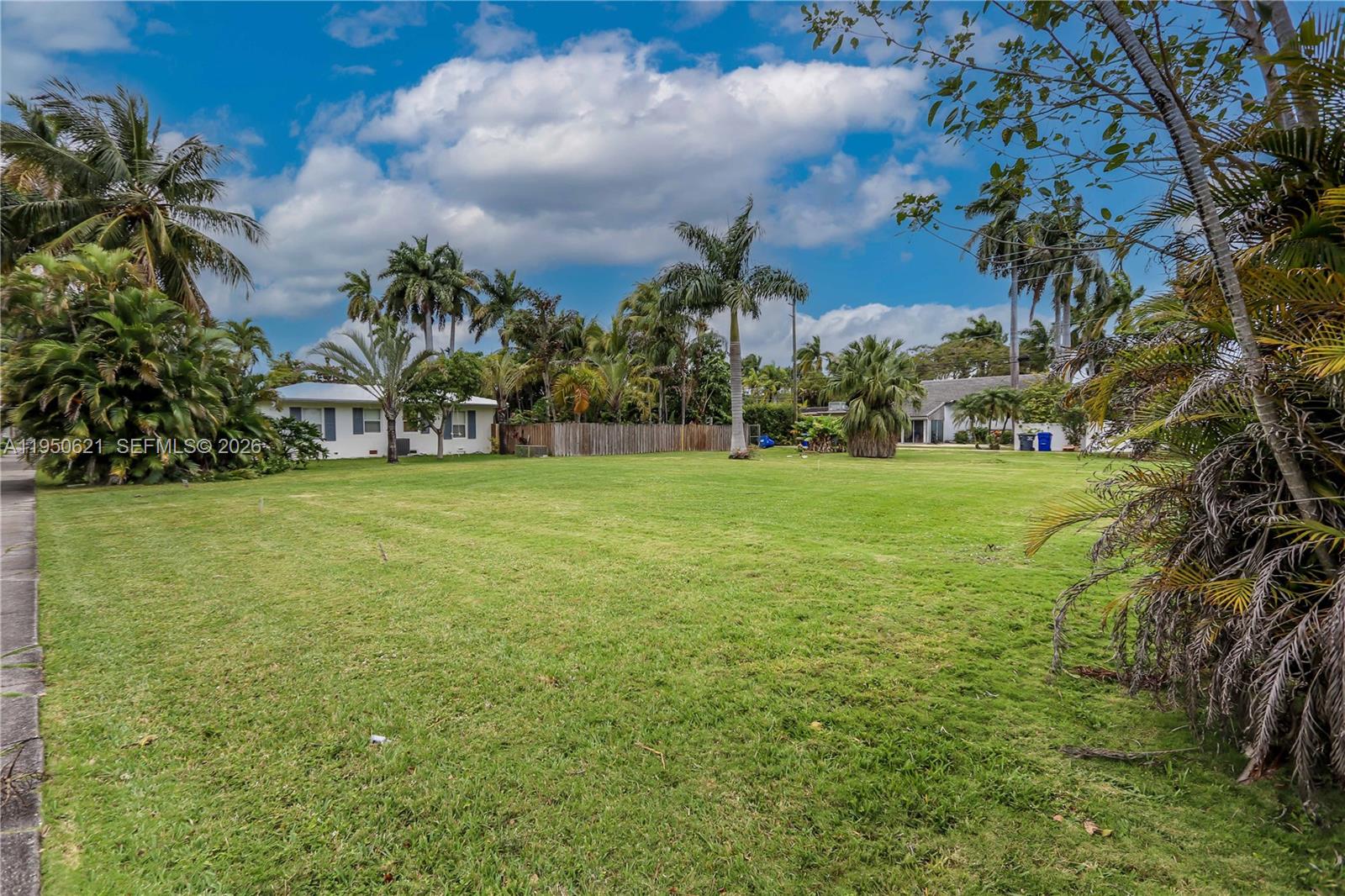   /   sq. ft. $ 2026-01-22 0 Photo