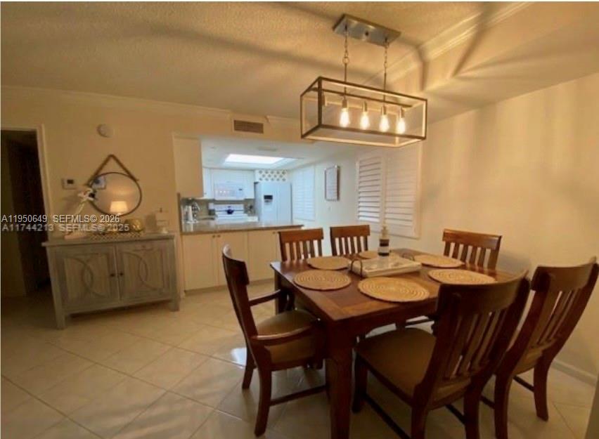 7222 2 / 2 1184 sq. ft. $ 2026-02-01 0 Photo