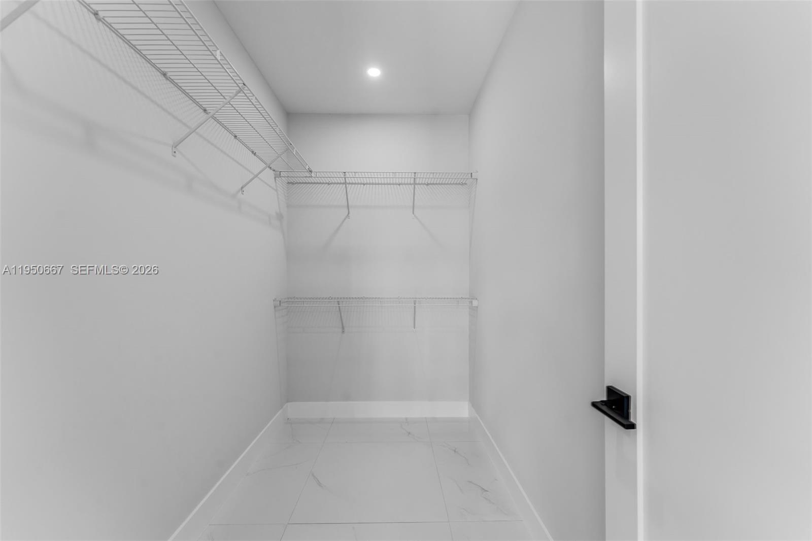   /  2600 sq. ft. $ 2026-01-22 0 Photo