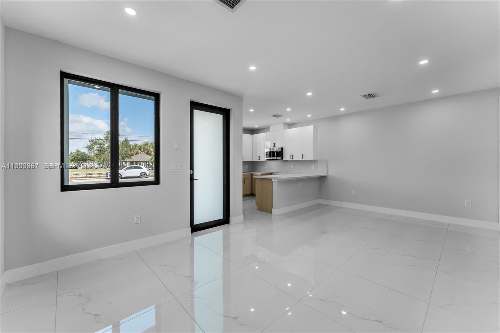   /  2600 sq. ft. $ 2026-01-22 0 Photo