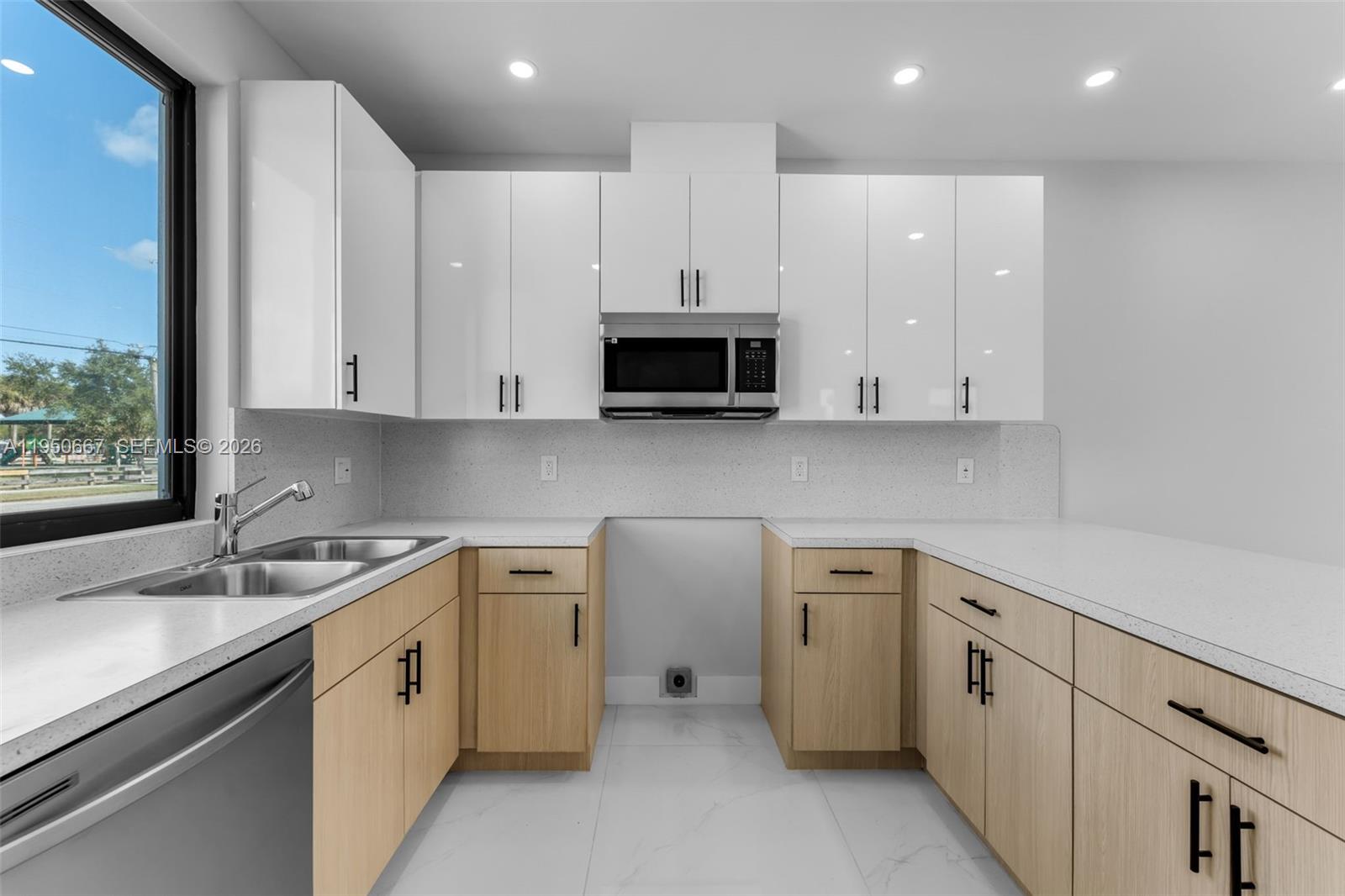   /  2600 sq. ft. $ 2026-01-22 0 Photo