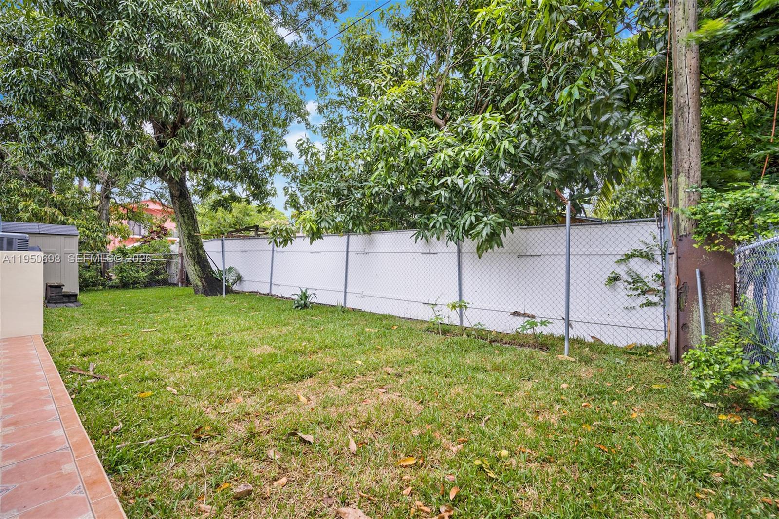   /  1986 sq. ft. $ 2026-01-22 0 Photo