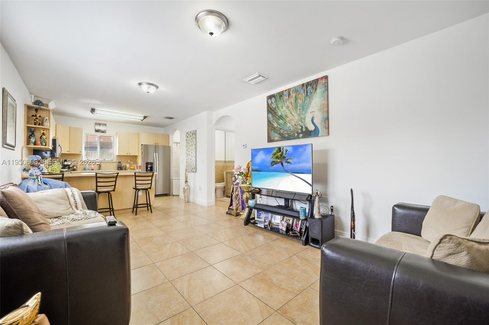   /  1986 sq. ft. $ 2026-01-22 0 Photo