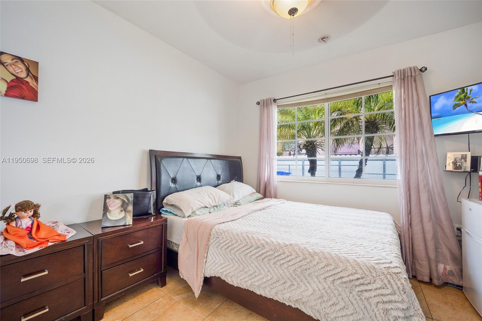   /  1986 sq. ft. $ 2026-01-22 0 Photo