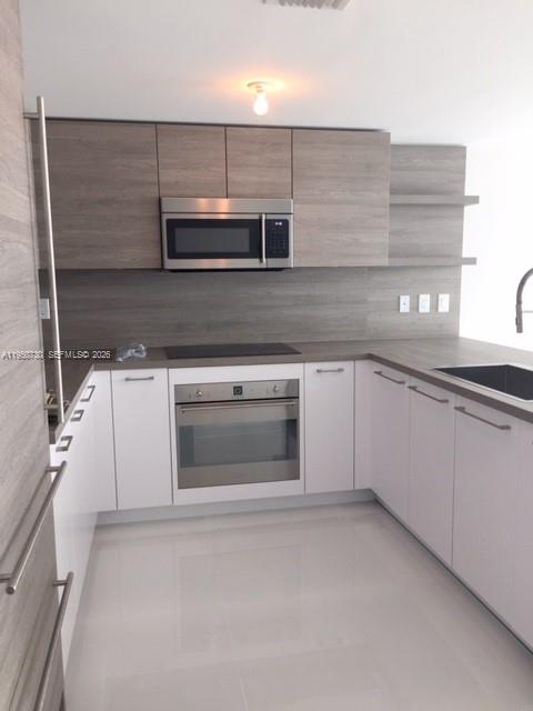 Photo of 400 Sunny Isles Blvd  #1421, Sunny Isles Beach, Florida, 33160 - 