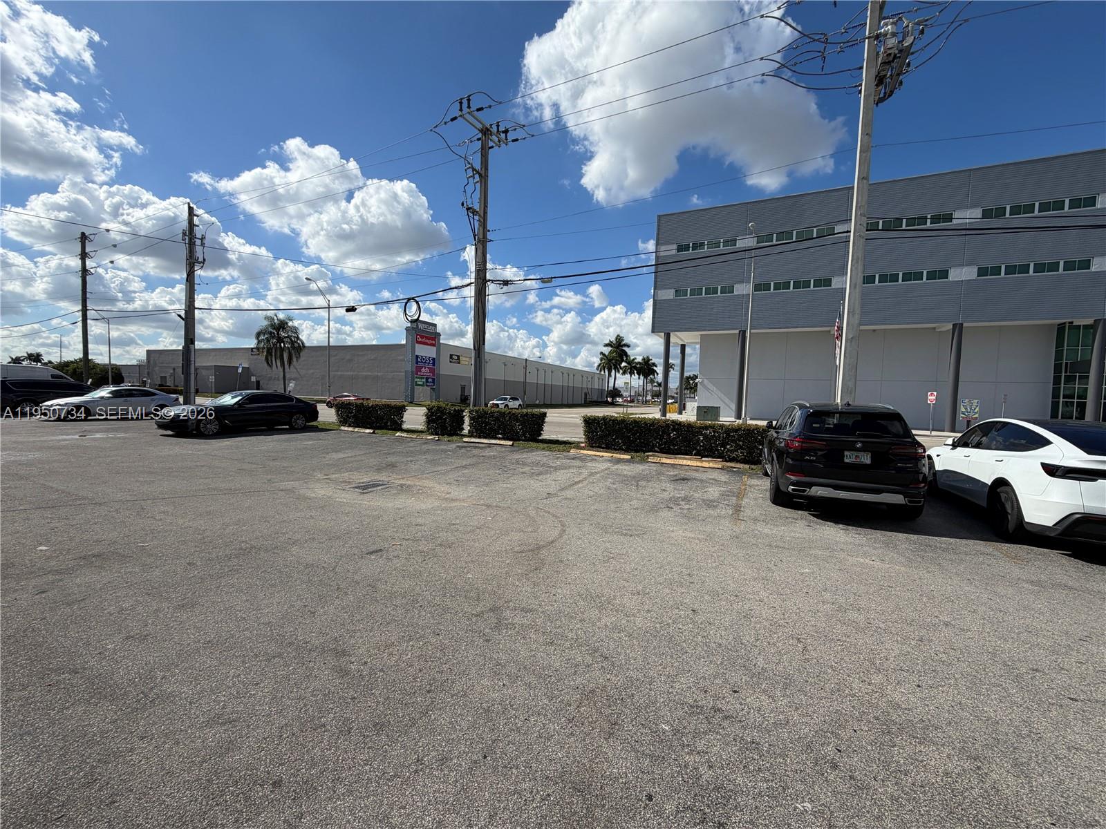   /   sq. ft. $ 2026-01-22 0 Photo