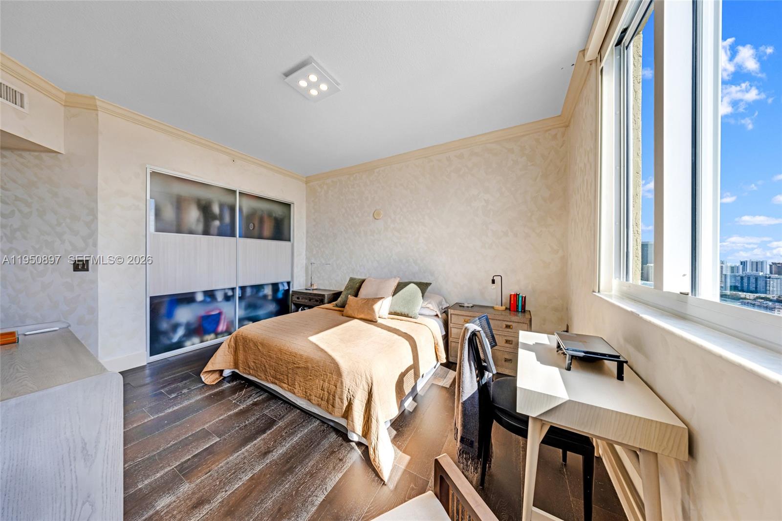 Photo of 1745 Hallandale Beach Blvd #2407W, Hallandale Beach, Florida, 33009 -