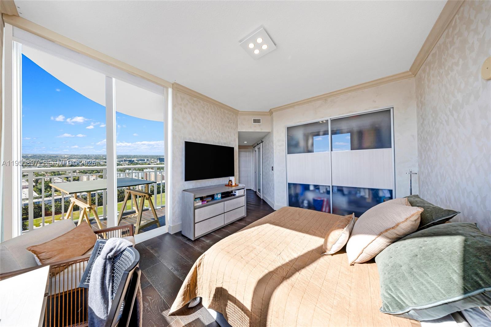 Photo of 1745 Hallandale Beach Blvd #2407W, Hallandale Beach, Florida, 33009 -