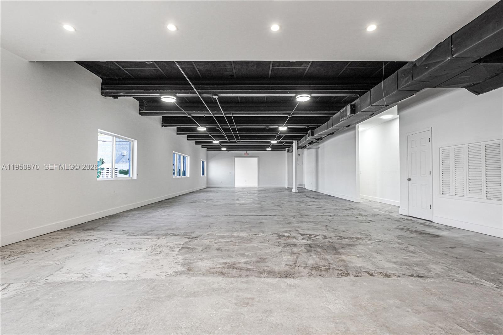   /   sq. ft. $ 2026-01-22 0 Photo