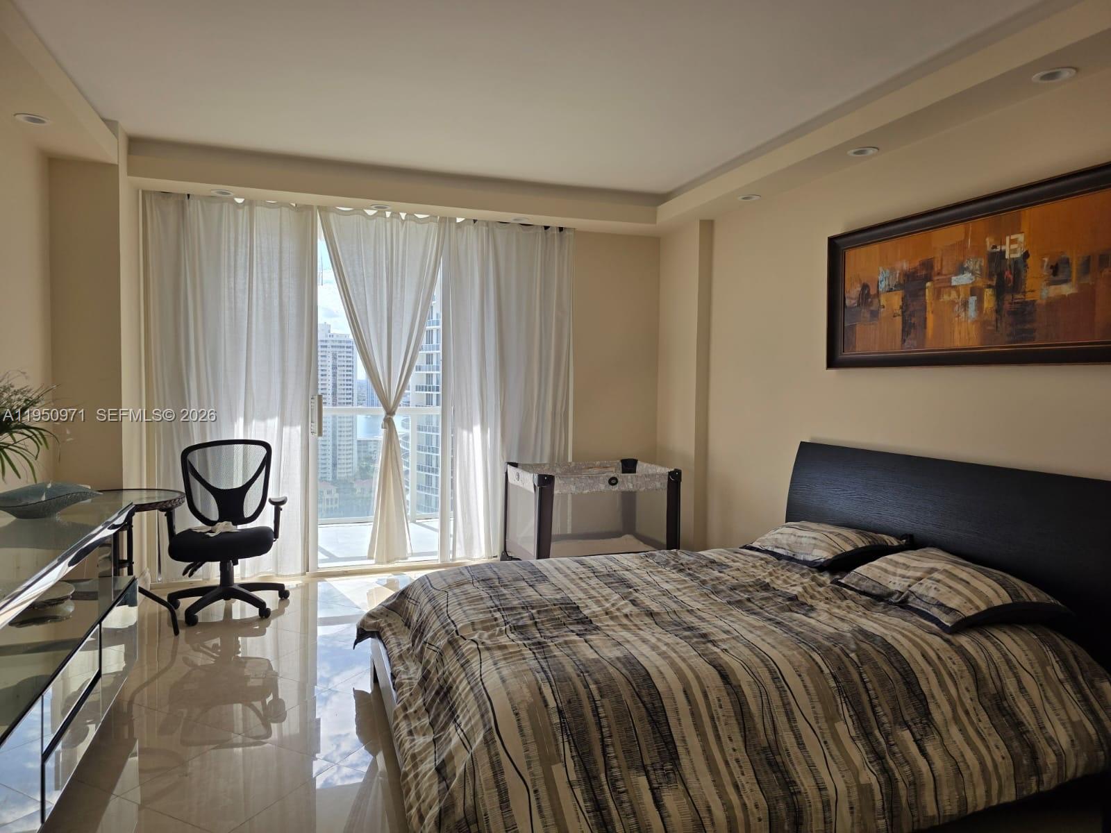 2402 3 / 3 2130 sq. ft. $ 2026-01-22 0 Photo