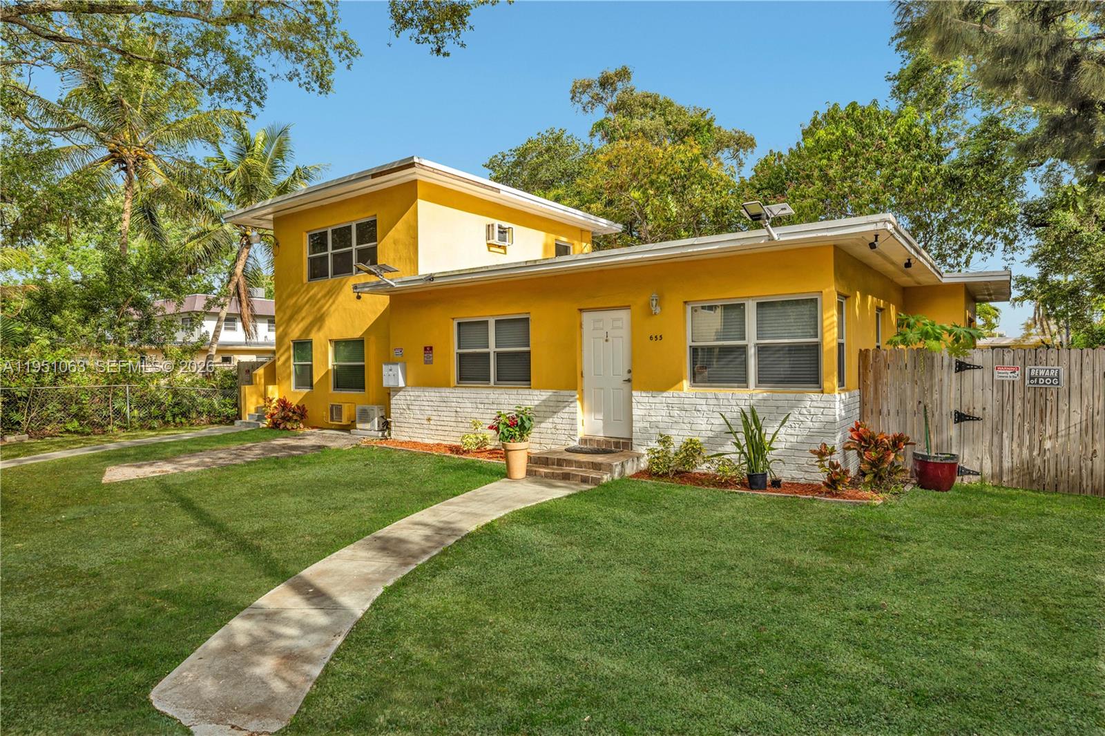   /  1653 sq. ft. $ 2026-04-01 0 Photo