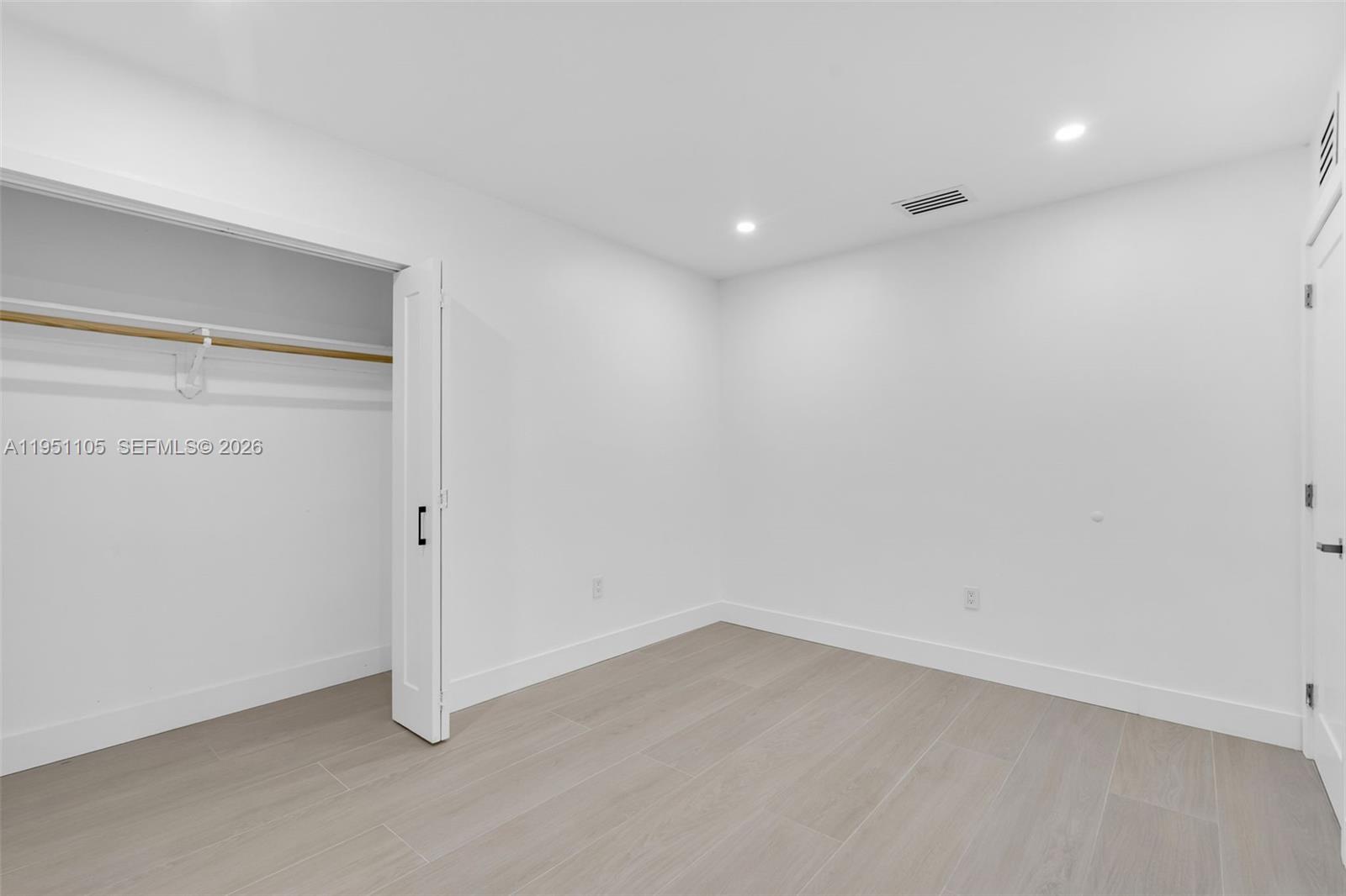 See details / 2025 sq. ft. $ 2026-01-22 0 Photo