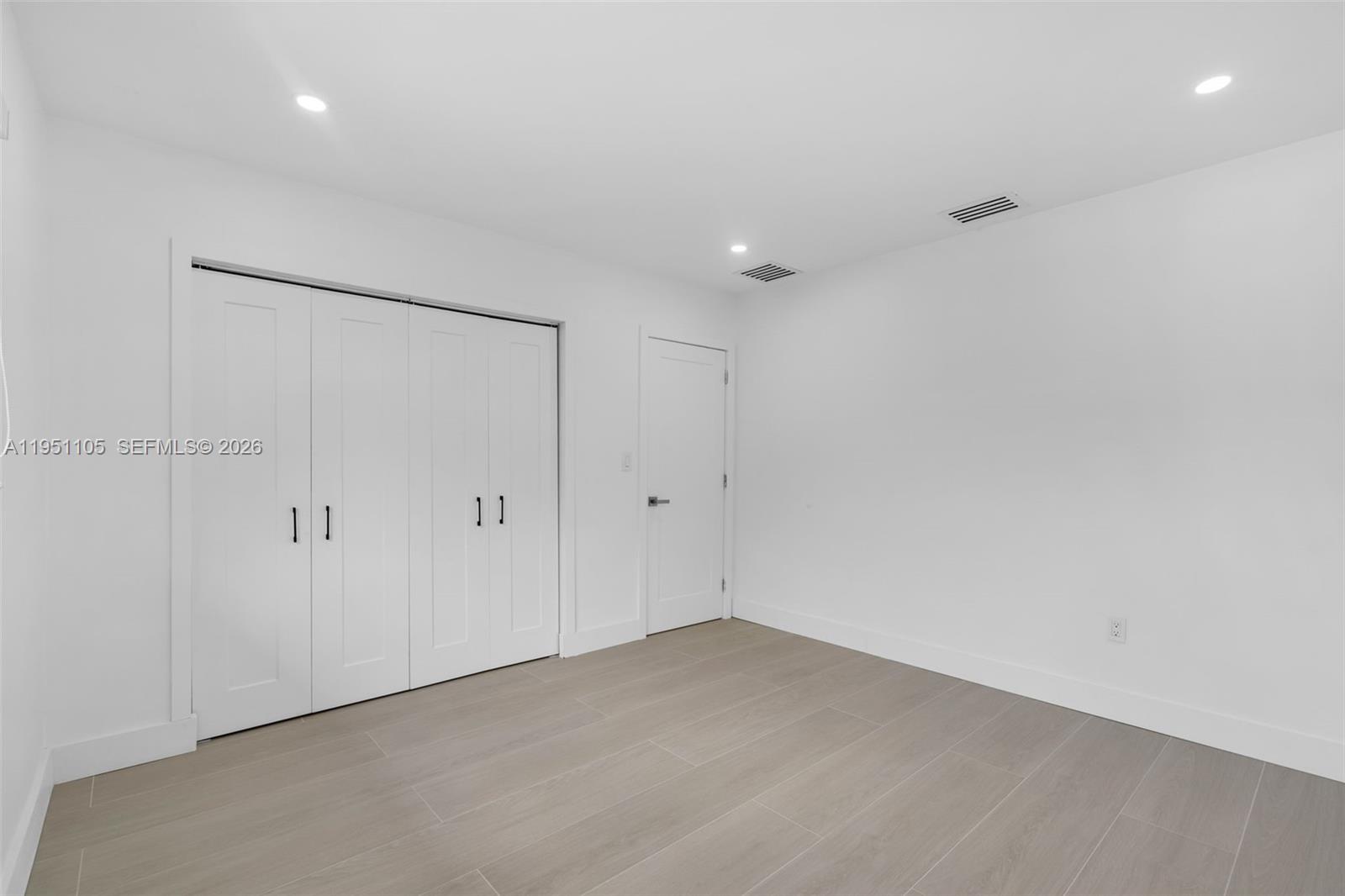 See details / 2025 sq. ft. $ 2026-01-22 0 Photo