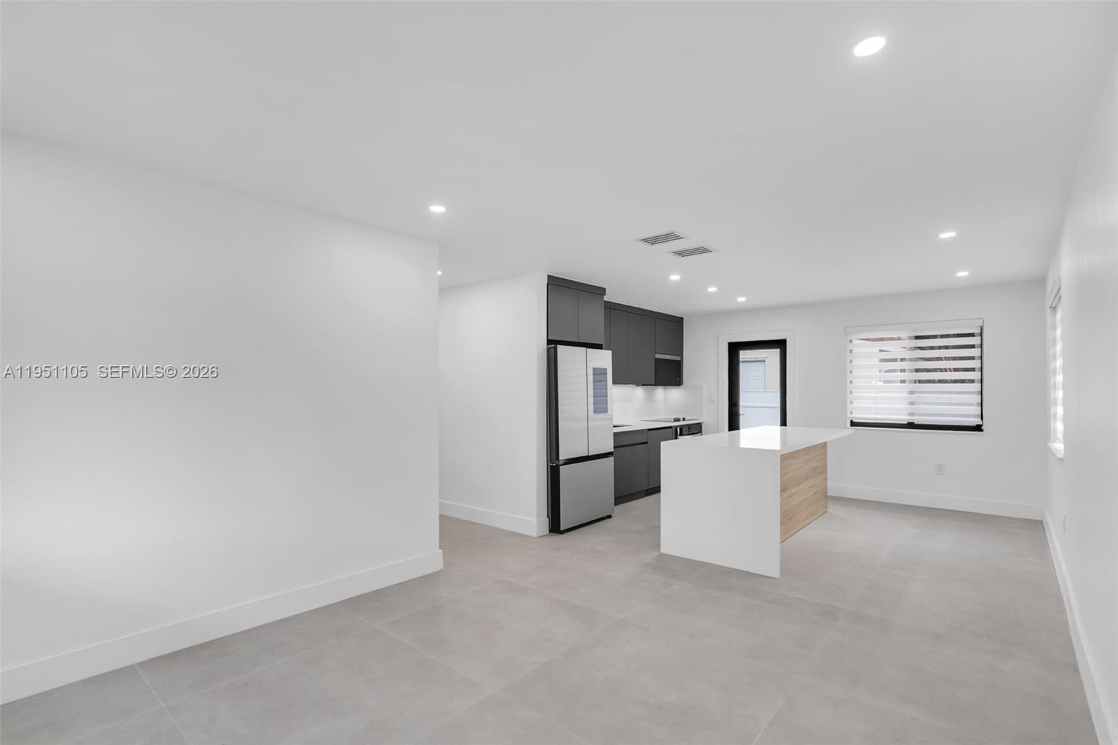 See details / 2025 sq. ft. $ 2026-01-22 0 Photo