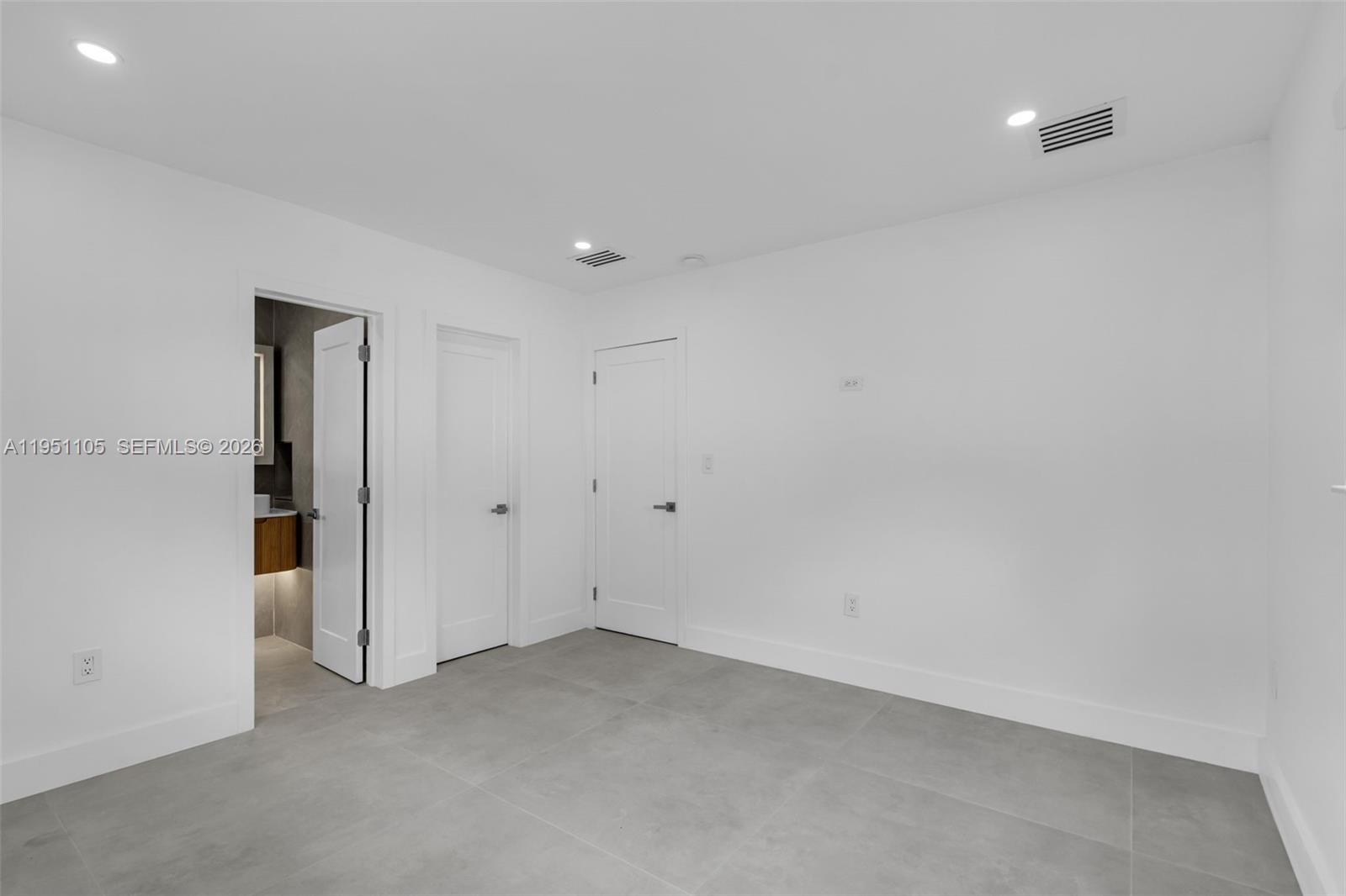 See details / 2025 sq. ft. $ 2026-01-22 0 Photo