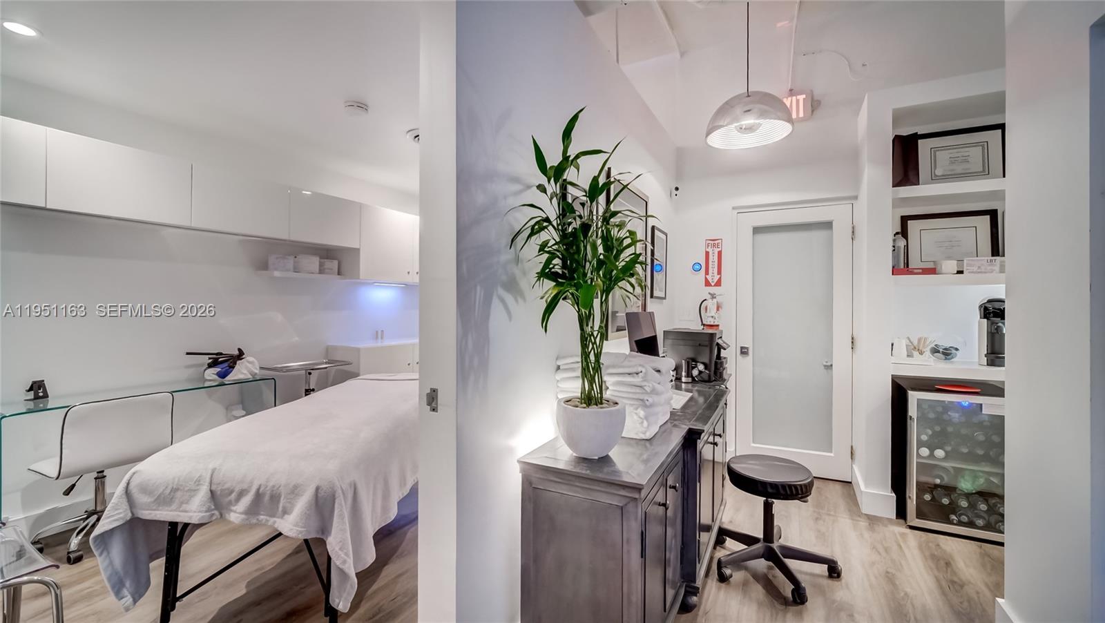 See details E18 / sq. ft. $ 2026-01-22 0 Photo