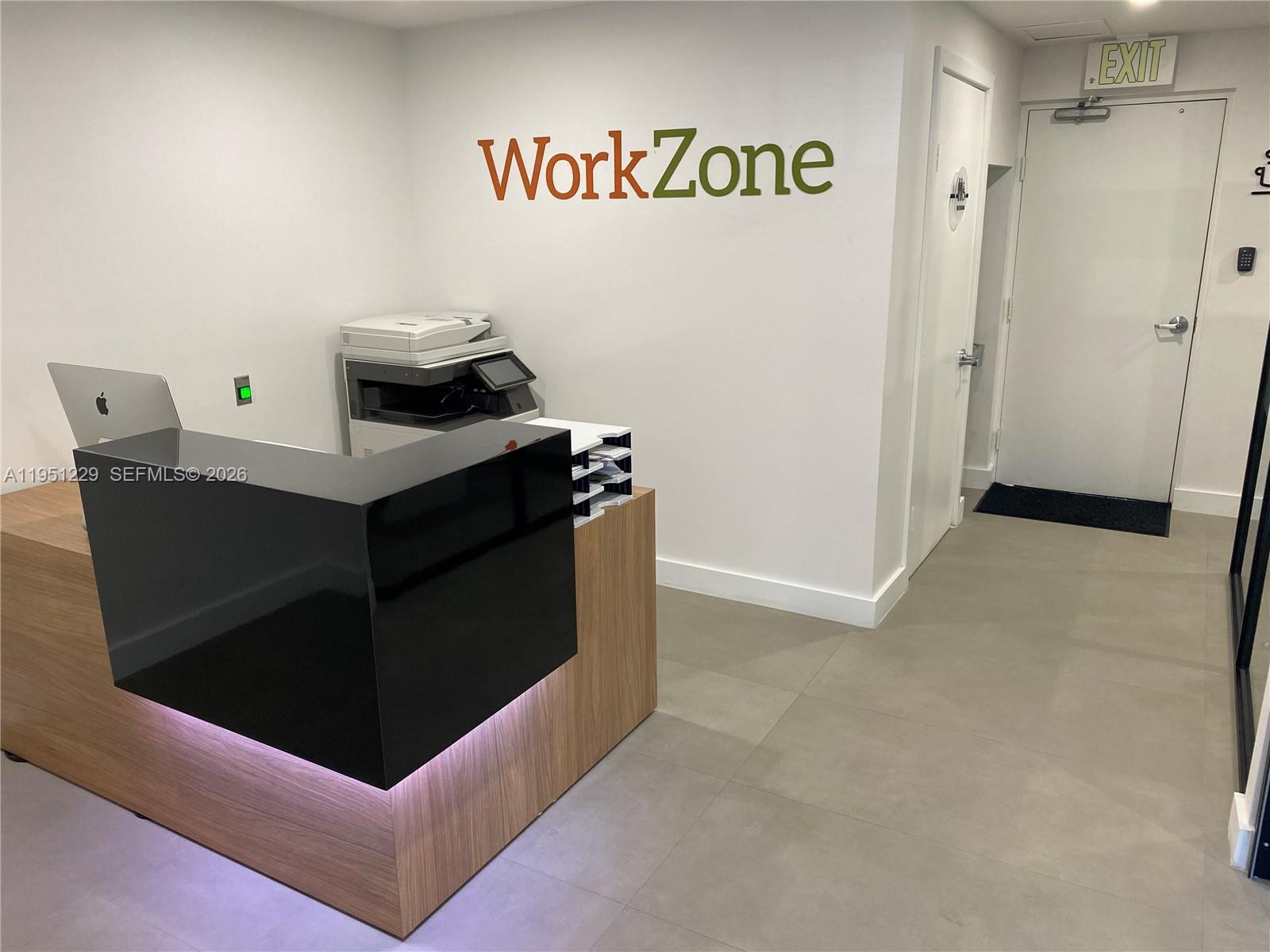 210  /   sq. ft. $ 2026-01-22 0 Photo