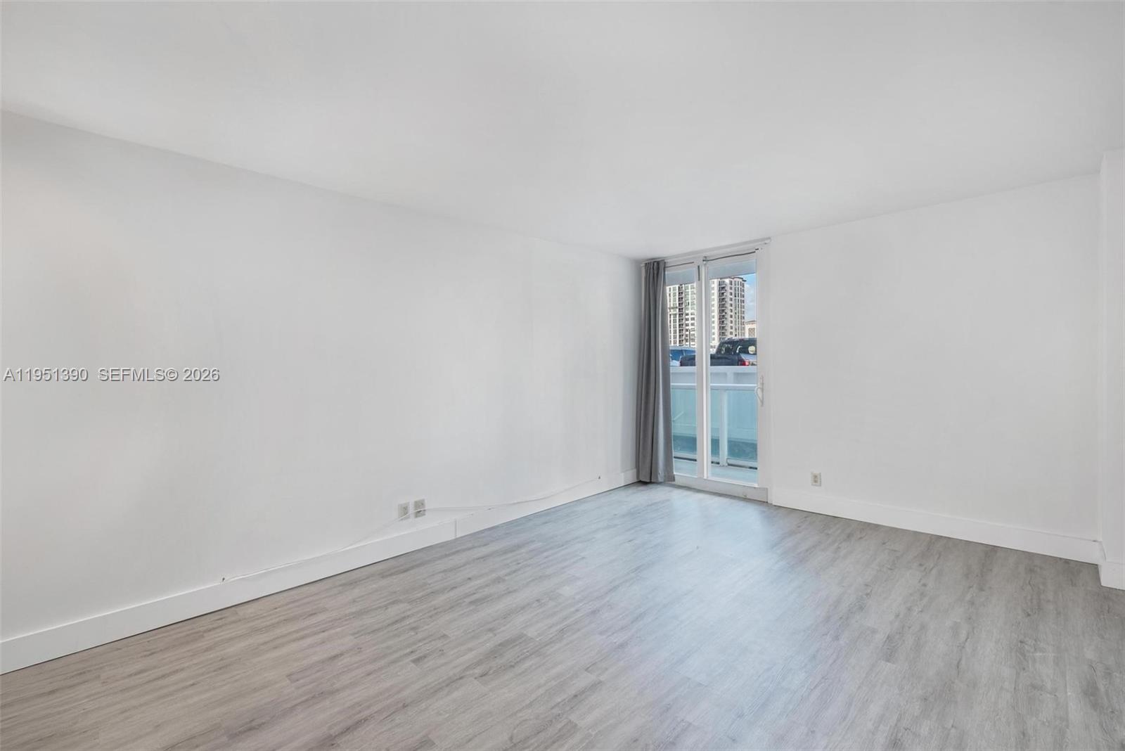 229 2 / 2 1331 sq. ft. $ 2026-01-23 0 foto