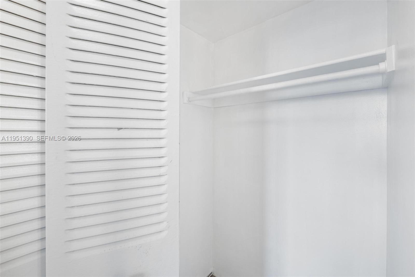 229 2 / 2 1331 sq. ft. $ 2026-01-23 0 foto