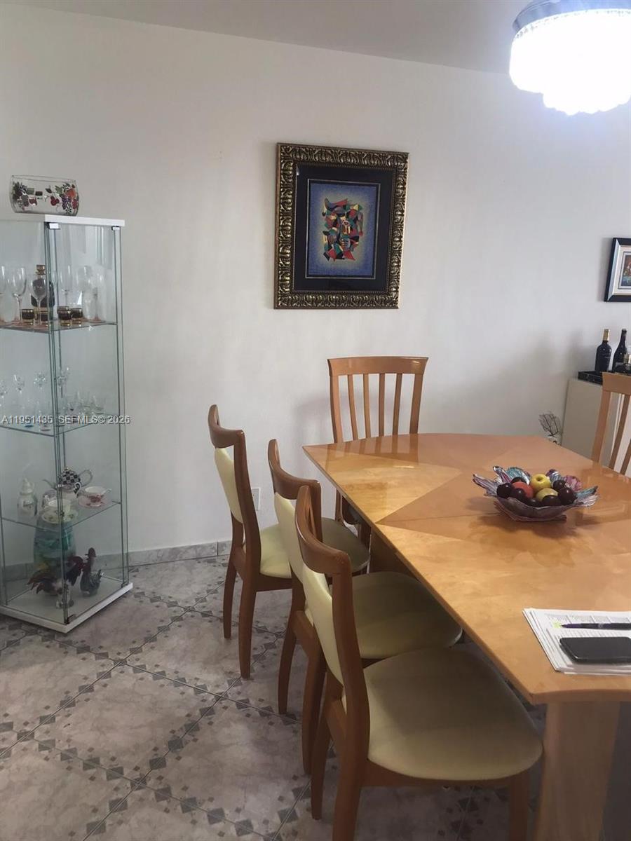 Photo of 2101 Ocean Dr #1802, Hollywood, Florida, 33019 -