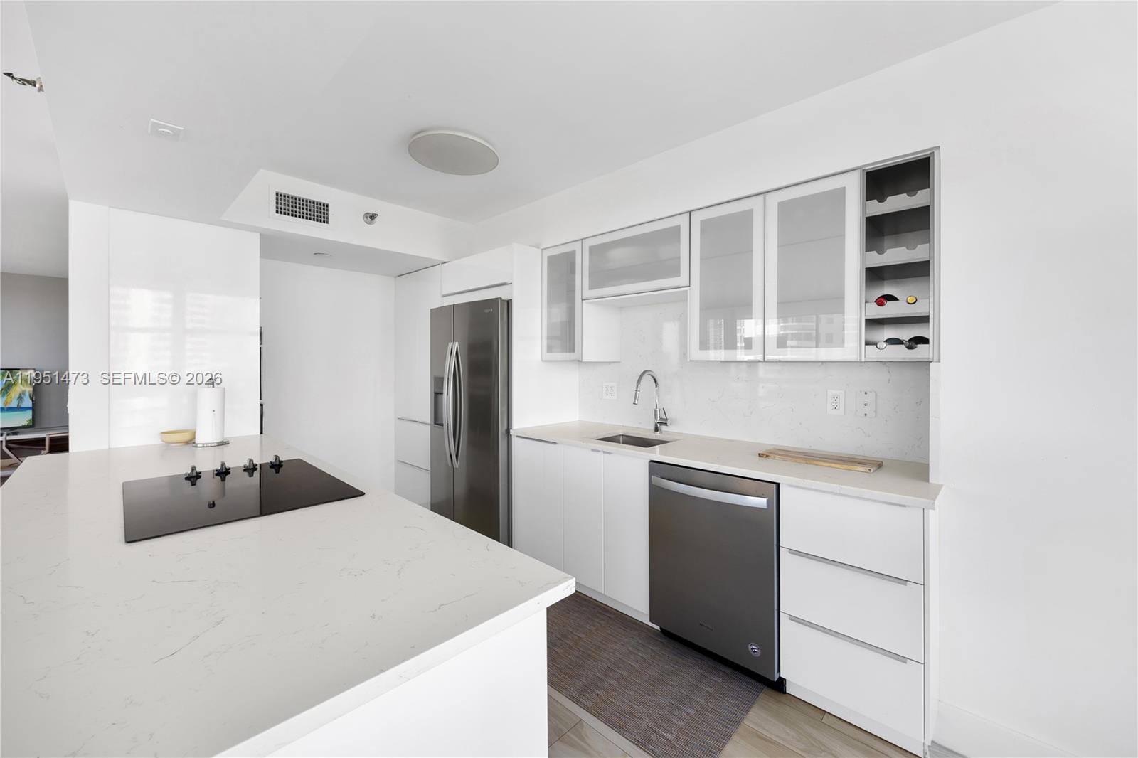 Photo of 3530 Mystic Pointe Dr #1206, Aventura, Florida, 33180 -