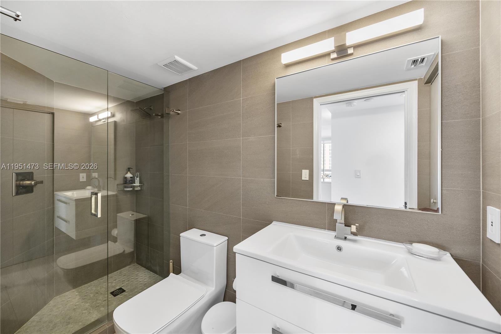 Photo of 3530 Mystic Pointe Dr #1206, Aventura, Florida, 33180 -