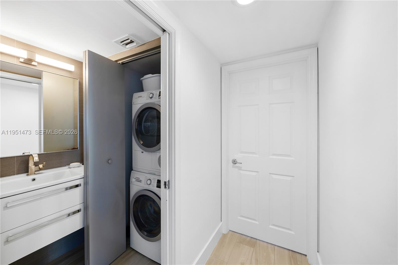 Photo of 3530 Mystic Pointe Dr #1206, Aventura, Florida, 33180 -