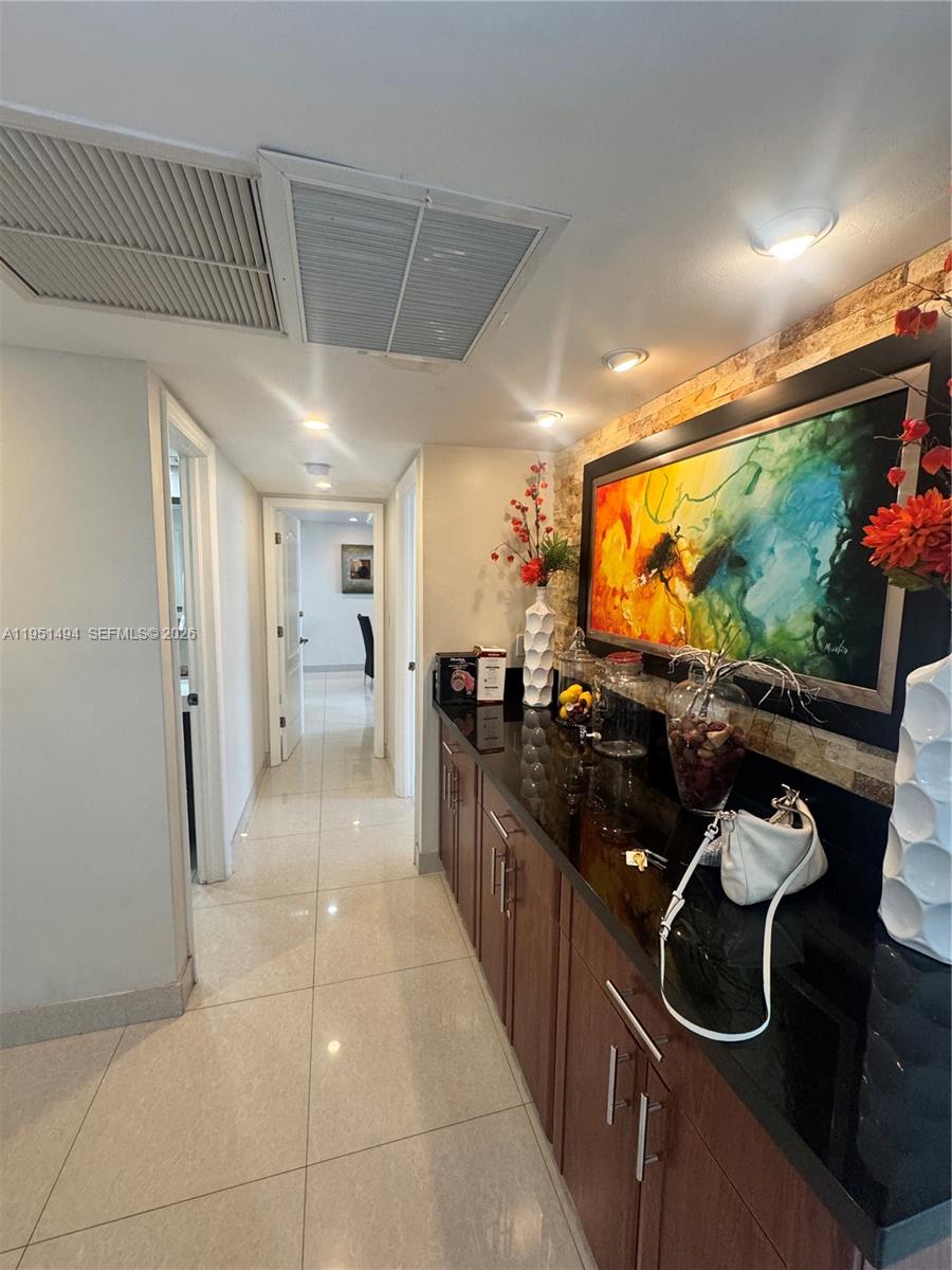 Photo of 19370 Collins Ave #1427, Sunny Isles Beach, Florida, 33160 -