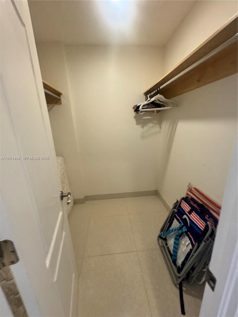 Photo of 19370 Collins Ave #1427, Sunny Isles Beach, Florida, 33160 -